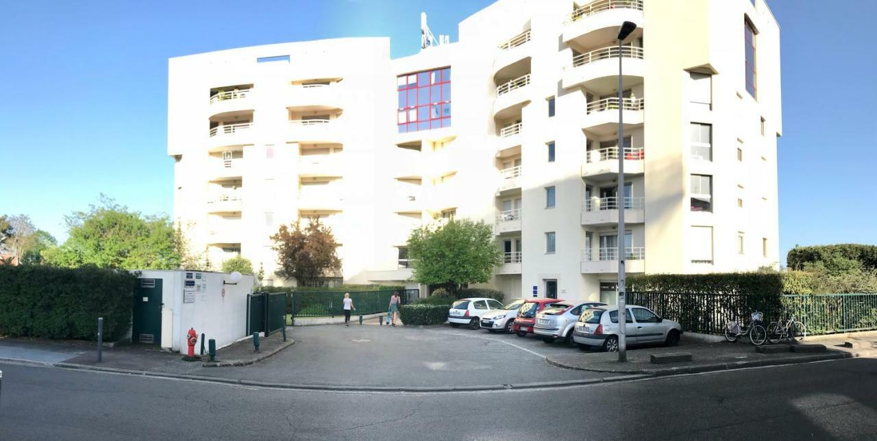 Beau Studio Merignac  Luaran gambar